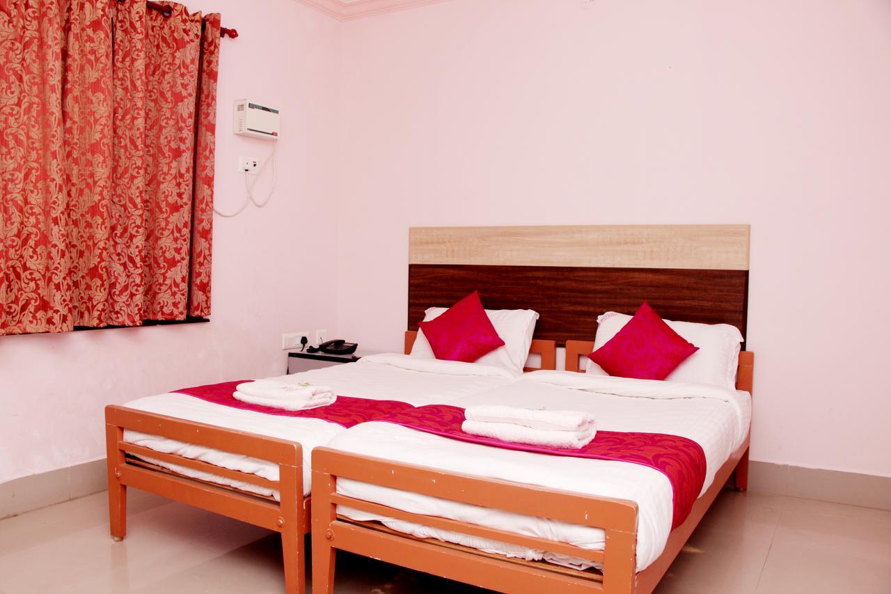 Royal Grand Days Chennai Exterior foto