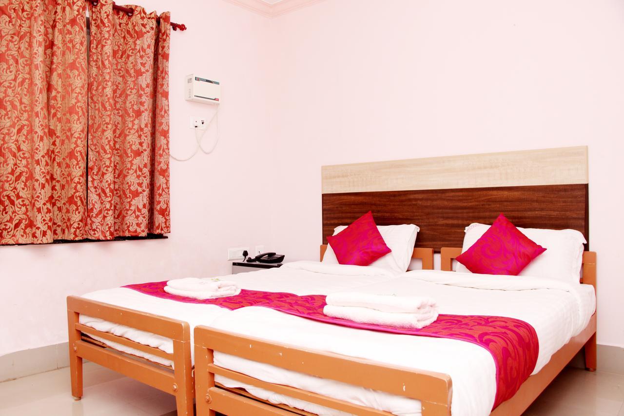 Royal Grand Days Chennai Exterior foto