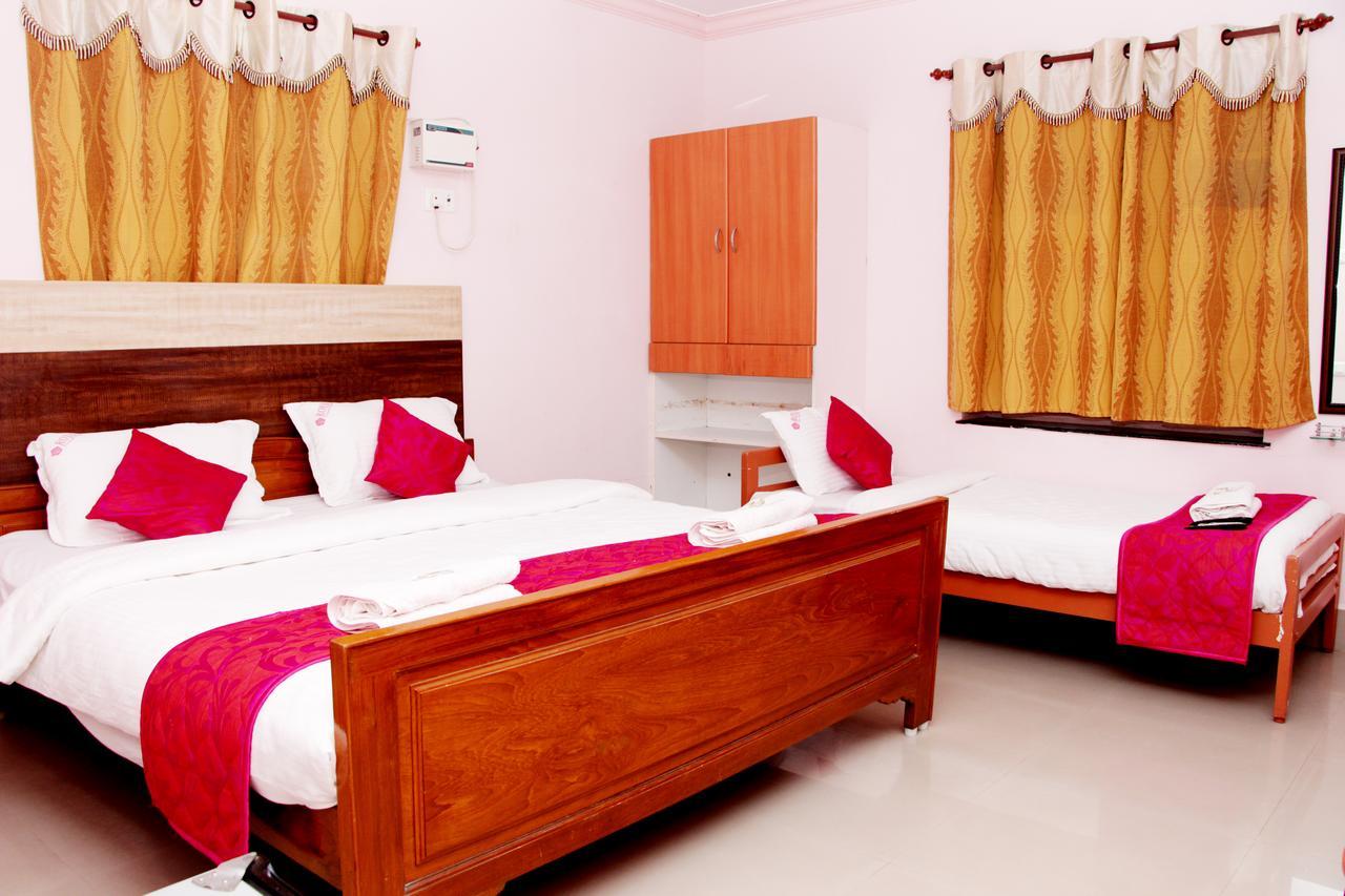 Royal Grand Days Chennai Exterior foto